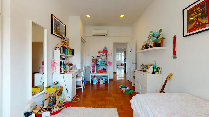 Elegant Bukit Timah Semi- D with pool 4 + helpers, Jalan Pandan, 4 Bedrooms, 3,300 sqft, Semi-Detached House For Rent, by Deborah Law, 24634579 - Level 1 bed 1 - PropertyGuru.com.sg