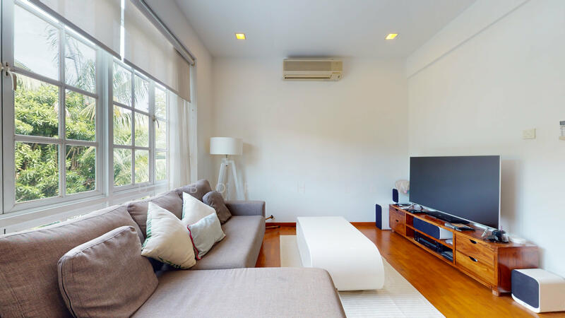 Elegant Bukit Timah Semi- D with pool 4 + helpers, Jalan Pandan, 4 Bedrooms, 3,300 sqft, Semi-Detached House For Rent, by Deborah Law, 24634579 - Level 1 Family room  - PropertyGuru.com.sg