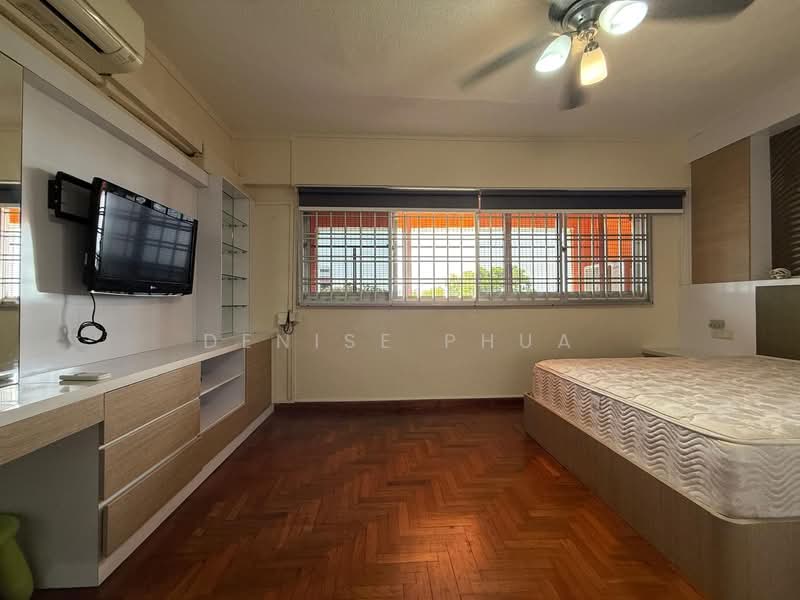 For Rent - 558 Jurong West Street 42