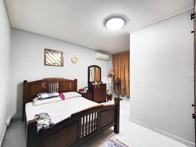 For Rent - 230 Simei Street 4