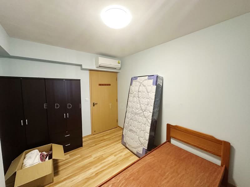 210A Clementi avenue 6, , Room Rental, 150 sqft, HDB Flat For Rent, by Eddie Tork 戴先生, 24636461 - PropertyGuru.com.sg