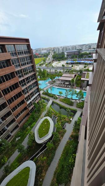 Pasir Ris 8, 10 Pasir Ris Central, 2 Bedrooms, 710 sqft, Condominium For Sale, by Wang YongSheng Clement, 24636544 - PropertyGuru.com.sg
