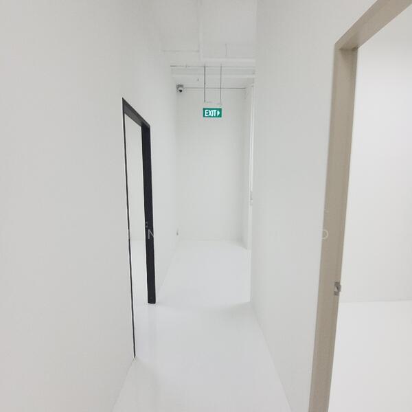 Midview City, , 90 sqft, Light Industrial (B1) For Rent, by Kenneth Neo, 24637013 - CommercialGuru.com.sg