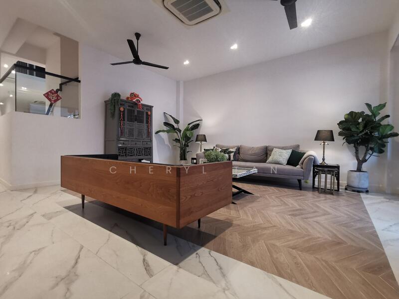 Terrace⭐️Upper Thomson⭐️Sembawang Hills Estate Terraced House For Sale