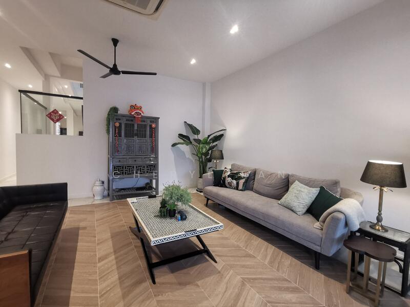 Terrace⭐️Upper Thomson⭐️Sembawang Hills Estate Terraced House For Sale