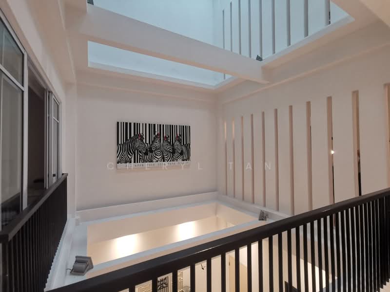 Terrace⭐️Upper Thomson⭐️Sembawang Hills Estate Terraced House For Sale