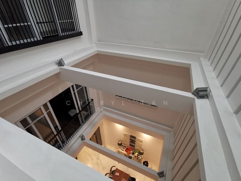 Terrace⭐️Upper Thomson⭐️Sembawang Hills Estate Terraced House For Sale