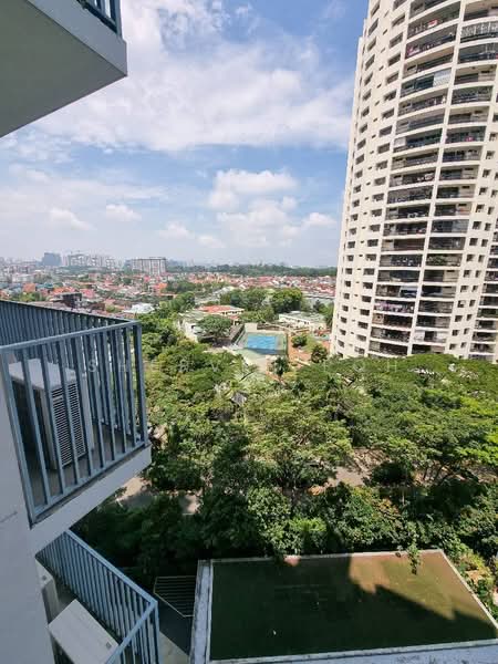 Thomson Three, 43 Bright Hill Drive, 2 Bedrooms, 732 sqft, Condominium For Rent, by Shervin Poh, 24637430 - PropertyGuru.com.sg