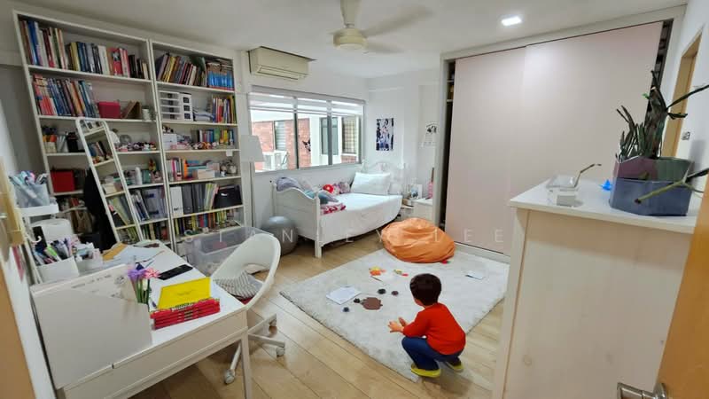 Pandan Valley, 5 Pandan Valley, Newton / Bt. Timah (D11, 21), Clementi Park / Upper Bukit Timah, 4 Bedrooms, 2,325 sqft, Condominium For Sale, by Stanley Lee, 24638532 - PropertyGuru.com.sg