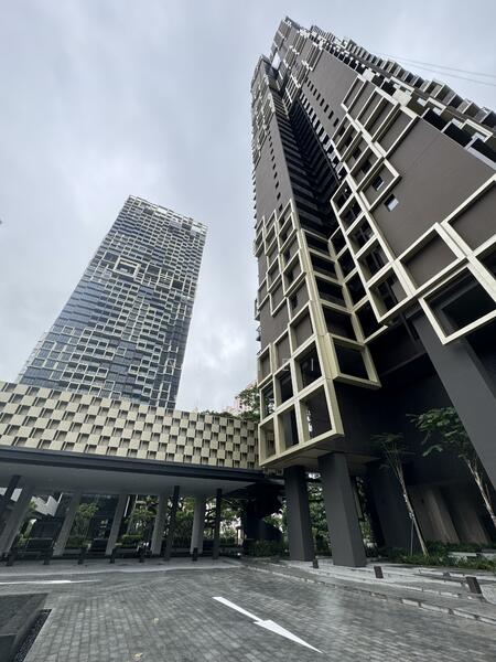 Irwell Hill Residences Condominium For Sale at S$ 999,000 | PropertyGuru Singapore