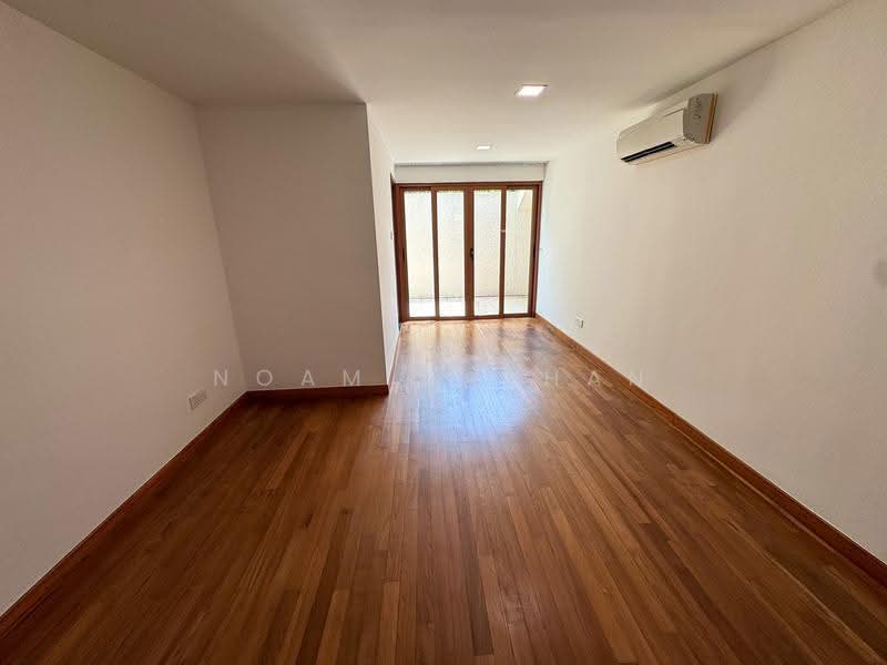 4br Corner Townhouse @ Barker Rd, Newton / Novena, 4 Bedrooms, 2,800 sqft, Townhouse For Rent, by Noam Nathan, 24638973 - Bedroom - PropertyGuru.com.sg