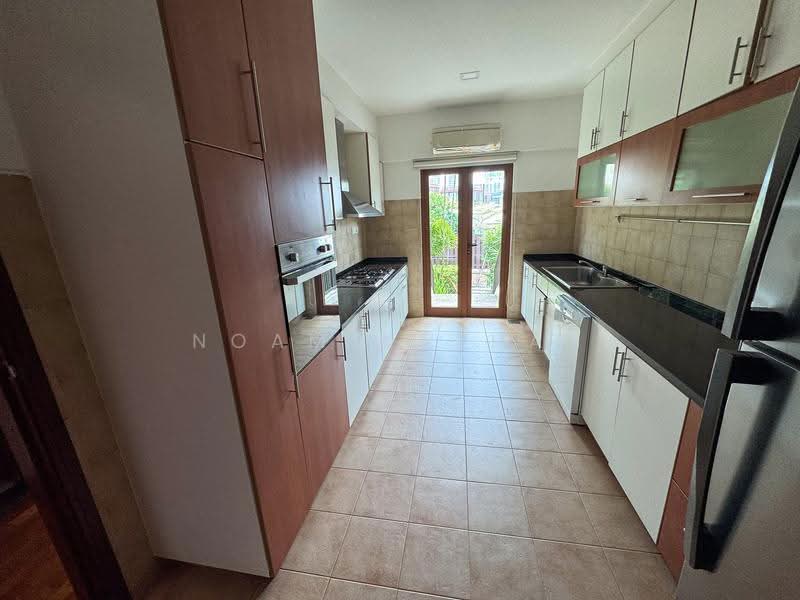 4br Corner Townhouse @ Barker Rd, Newton / Novena, 4 Bedrooms, 2,800 sqft, Townhouse For Rent, by Noam Nathan, 24638973 - Kitchen - PropertyGuru.com.sg