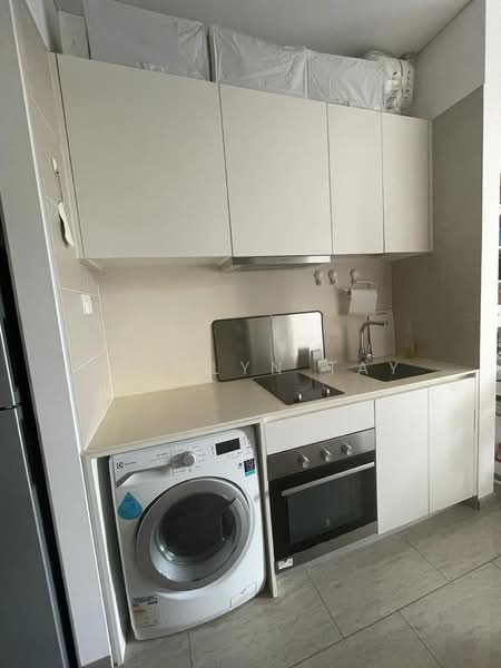Stratum, 98 Elias Road, Studio, 452 sqft, Condominium For Rent, by Paullyn Tay, 24639268 - PropertyGuru.com.sg