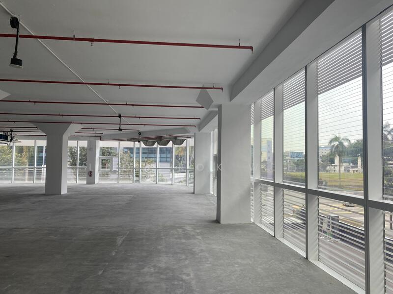 Fringe cbd office with conference facilities, cafe off cbd, Bendemeer road, 4,952 sqft, Business / Science Park For Rent, by Leow Kok Wee, 24639326 - CommercialGuru.com.sg