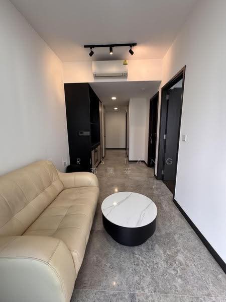 RV Altitude, 344 River Valley Road, Orchard / River Valley, 2 Bedrooms, 624 sqft, Condominium For Rent, by Chris Tang 邓佩芬, 24640705 - Living Room - PropertyGuru.com.sg