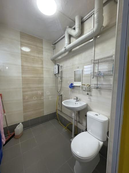 144 Tampines Street 12, 144 Tampines Street 12, Pasir Ris / Tampines, 2 Bedrooms, 785 sqft, HDB Flat For Rent, by Ng Daniel, 24640962 - PropertyGuru.com.sg