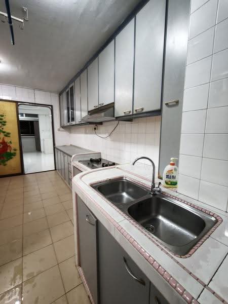 5 Toh Yi Drive, 5 Toh Yi Drive, Clementi Park / Upper Bukit Timah, 4 Bedrooms, 1,313 sqft, HDB Flat For Rent, by YF Liew, 24643017 - Kitchen - PropertyGuru.com.sg