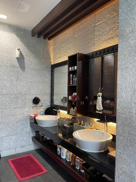 Resort-Style Freehold Bungalow @ Siglap, Siglap Avenue, 9 Bedrooms, 10,000 sqft, Bungalow House For Sale, by Sheela Ferozkhan, 24643034 - PropertyGuru.com.sg
