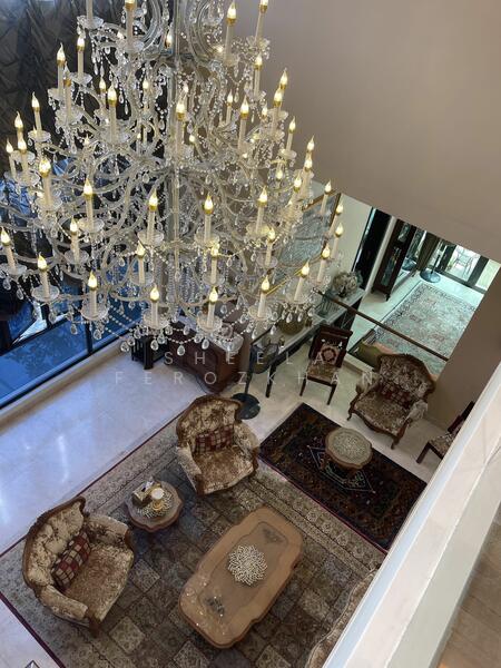 Resort-Style Freehold Bungalow @ Siglap, Siglap Avenue, 9 Bedrooms, 10,000 sqft, Bungalow House For Sale, by Sheela Ferozkhan, 24643034 - PropertyGuru.com.sg