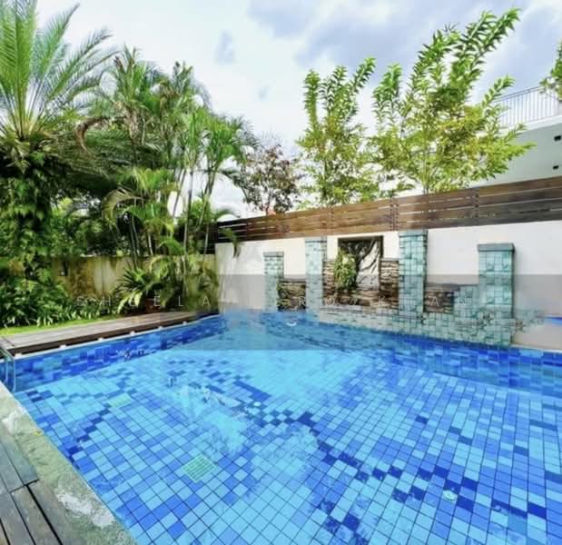 Resort-Style Freehold Bungalow @ Siglap, Siglap Avenue, 9 Bedrooms, 10,000 sqft, Bungalow House For Sale, by Sheela Ferozkhan, 24643034 - PropertyGuru.com.sg