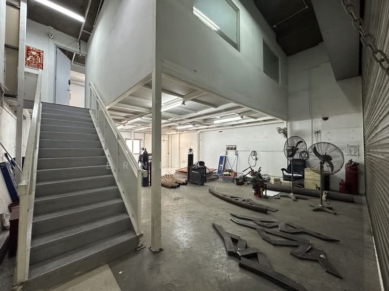 Pioneer Centre, 1 Soon Lee Street, 1,485 sqft, Factory / Workshop (B2) For Rent, by Ernest Goh, 24643256 - CommercialGuru.com.sg