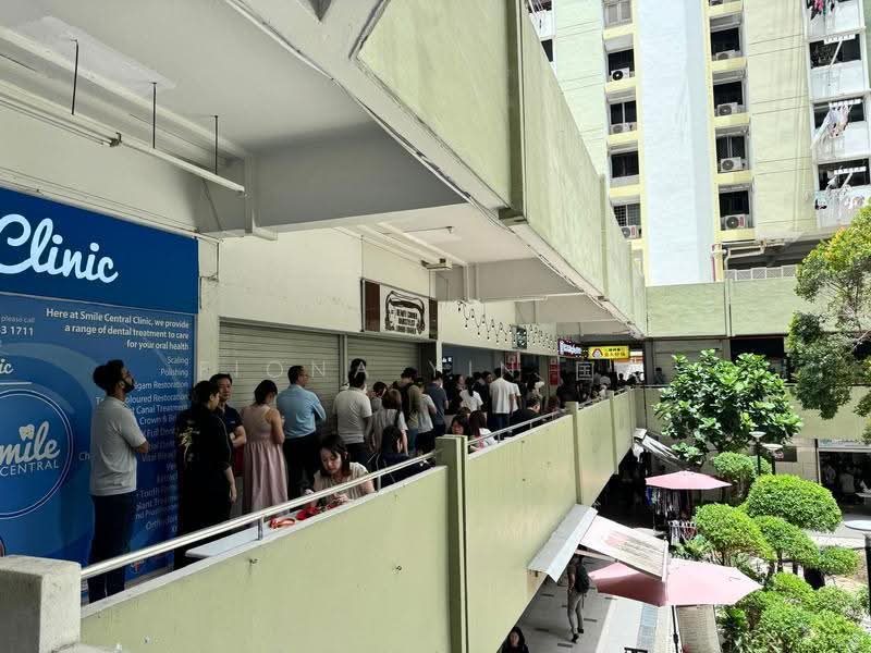 1 Tanjong Pagar Plaza, 1 Tanjong Pagar Plaza, Chinatown / Tanjong Pagar, 3,100 sqft, Food & Beverage For Rent, by Fiona Yin 国凤, 24643344 - super long queue - CommercialGuru.com.sg