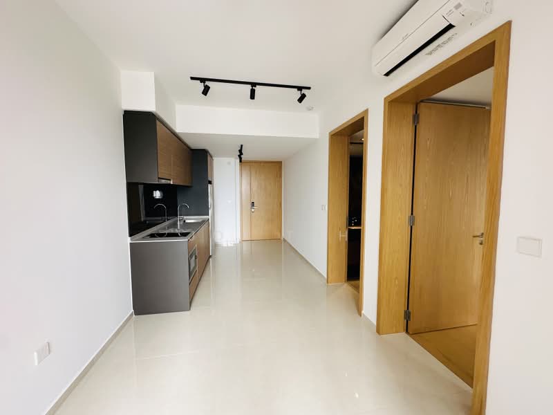 Midwood, 10 Hillview Rise, 1 Bedroom, 484 sqft, Condominium For Rent, by Joy Toh, 24643521 - PropertyGuru.com.sg