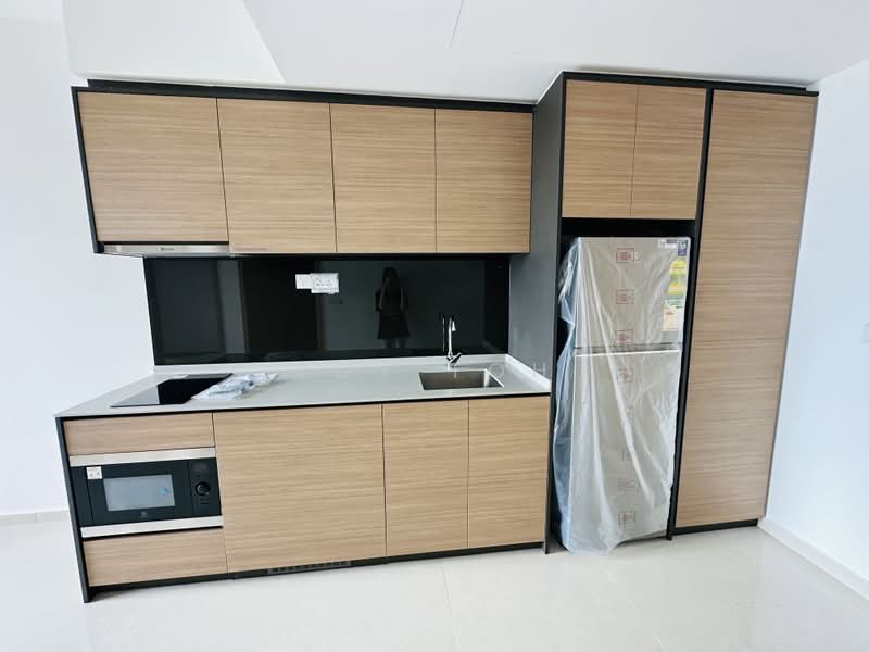Midwood, 10 Hillview Rise, 1 Bedroom, 484 sqft, Condominium For Rent, by Joy Toh, 24643521 - PropertyGuru.com.sg