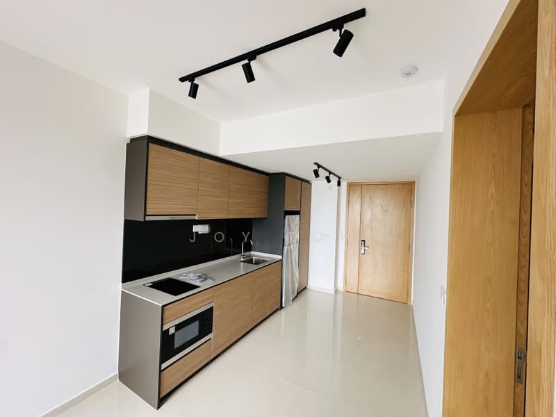 Midwood, 10 Hillview Rise, 1 Bedroom, 484 sqft, Condominium For Rent, by Joy Toh, 24643521 - PropertyGuru.com.sg