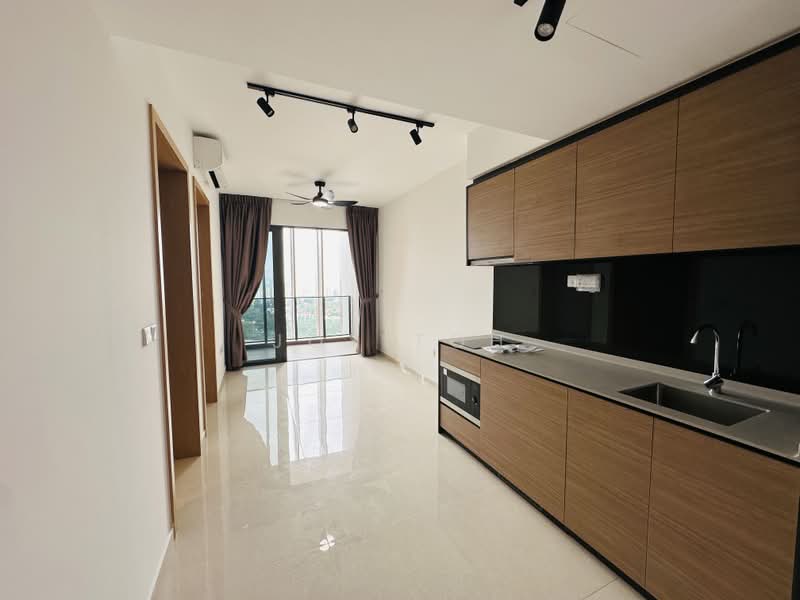 Midwood, 10 Hillview Rise, 1 Bedroom, 484 sqft, Condominium For Rent, by Joy Toh, 24643521 - PropertyGuru.com.sg