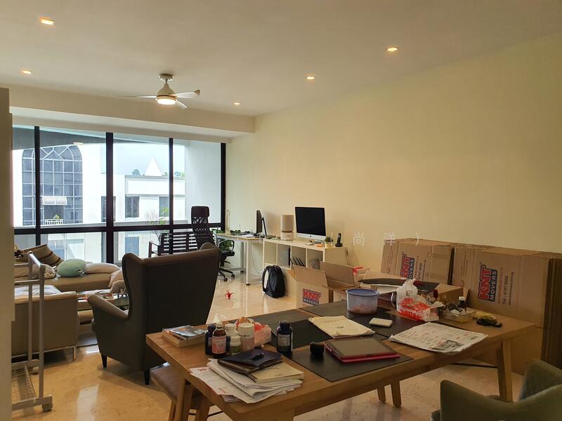 For Rent - The Chatelet