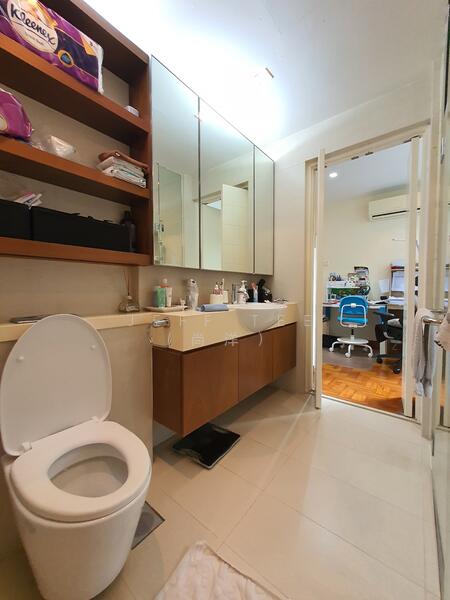 For Rent - The Chatelet