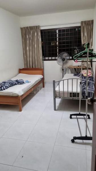 205 Choa Chu Kang Central, 205 Choa Chu Kang Central, Dairy Farm / Bukit Panjang / Choa Chu Kang, Room Rental, 100 sqft, HDB Flat For Rent, by Vincent Kong, 24643859 - PropertyGuru.com.sg