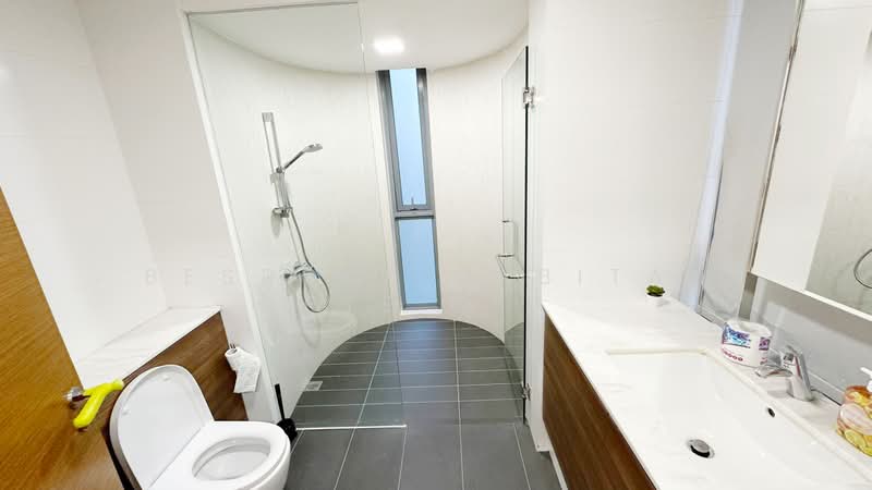 Double Bay Residences, 19D Simei Street 4, Room Rental, 100 sqft, Condominium For Rent, by Bespoke Habitat Pte Ltd, 24644537 - 04-29 MBR6 BATHROOM - PropertyGuru.com.sg