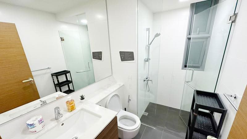 Double Bay Residences, 19D Simei Street 4, Pasir Ris / Tampines, Room Rental, 100 sqft, Condominium For Rent, by Bespoke Habitat Pte Ltd, 24644537 - 04-29 Common Bathroom - PropertyGuru.com.sg