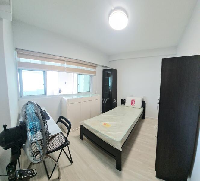For Rent - 340 Jurong East Avenue 1