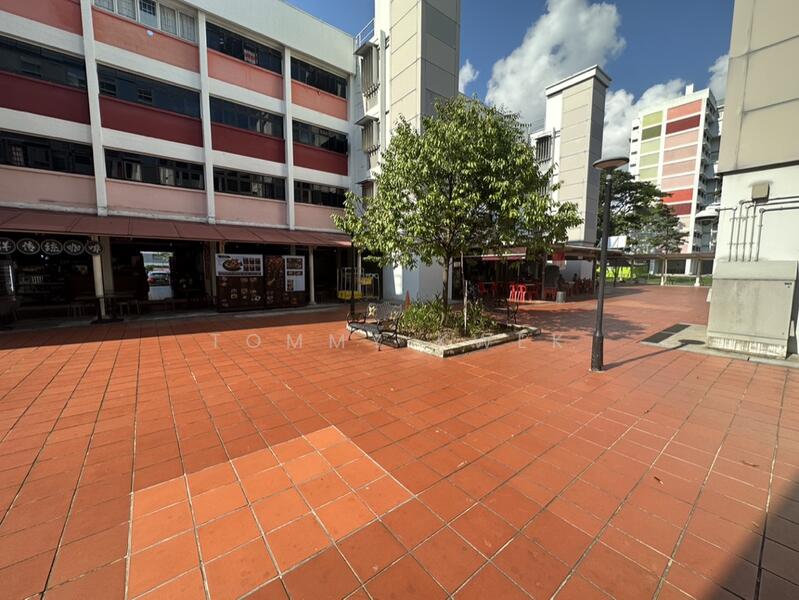 415 Pandan Gardens, 415 Pandan Gardens, 646 sqft, Shop / Shophouse For Sale, by Tommy Kwek, 24645758 - CommercialGuru.com.sg