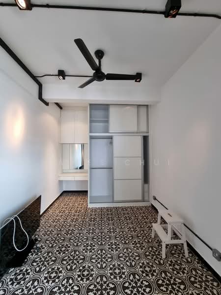 71 Seng Poh Road, 71 Seng Poh Road, 2 Bedrooms, 1,001 sqft, Walk-up Apartment For Sale, by James Chui, 24645966 - PropertyGuru.com.sg