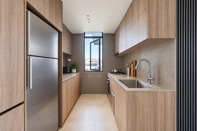 Parc Komo, 971 Upper Changi Road North, Changi Airport / Changi Village, 3 Bedrooms, 915 sqft, Condominium For Sale, by Ivor Tan, 24646288 - Kitchen - PropertyGuru.com.sg
