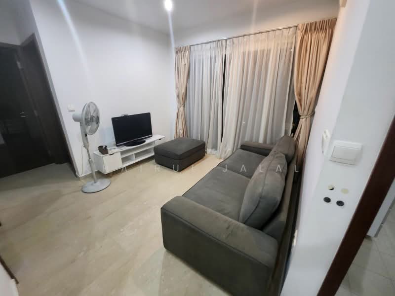 Blu Coral Condo, 127 Lorong L Telok Kurau, 2 Bedrooms, 700 sqft, Condominium For Rent, by Khairul Jalal, 24647536 - PropertyGuru.com.sg
