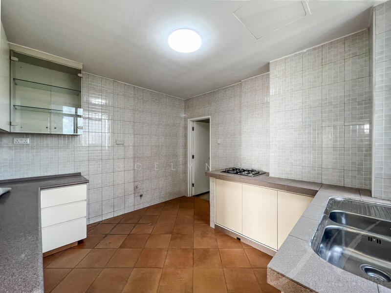 For Rent - Kum Hing Court