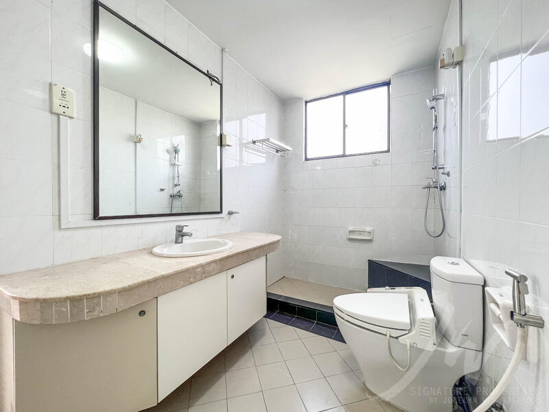 For Rent - Kum Hing Court