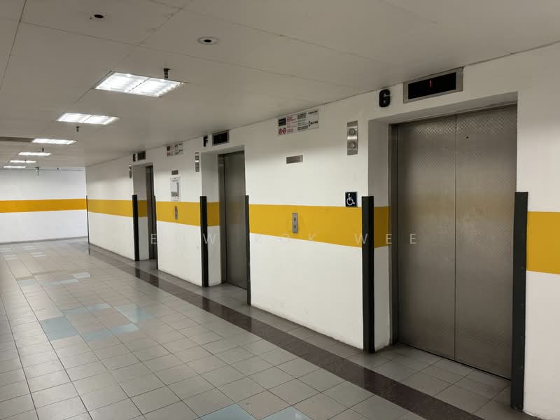 Fitted office / warehouse @ near kaki Bukit mrt non jtc property, Masiling rise, 7,212 sqft, Light Industrial (B1) For Rent, by Leow Kok Wee, 24648113 - CommercialGuru.com.sg