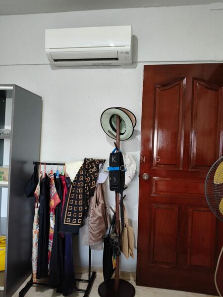 258 Jurong East Street 24, 258 Jurong East Street 24, Room Rental, 120 sqft, HDB Flat For Rent, by Ong Kong Joo, 24648441 - PropertyGuru.com.sg