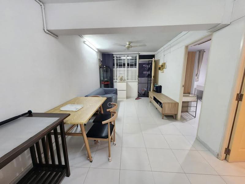 4 Holland Close, 4 Holland Close, Tanglin / Holland / Bukit Timah, 2 Bedrooms, 699 sqft, HDB Flat For Rent, by Joyce Lim, 24649250 - PropertyGuru.com.sg