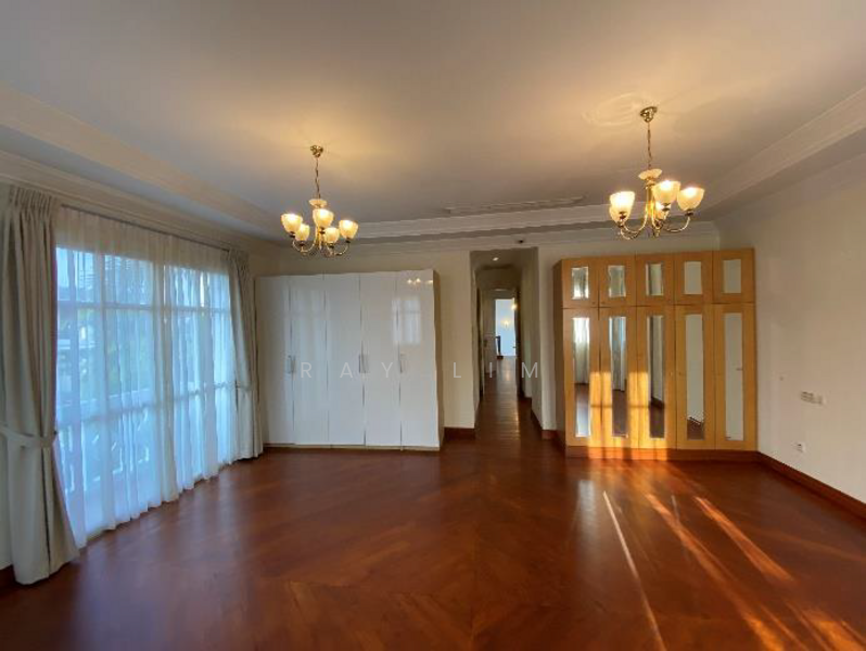 Renovated 3 Storey Bungalow at Holland Grove View Walk to Dover MRT, Holland Grove View, 4 Bedrooms, 6,544 sqft, Bungalow House For Rent, by Ray Lim, 24649329 - PropertyGuru.com.sg