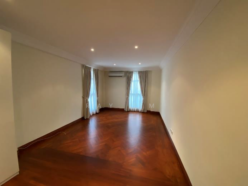 Renovated 3 Storey Bungalow at Holland Grove View Walk to Dover MRT, Holland Grove View, 4 Bedrooms, 6,544 sqft, Bungalow House For Rent, by Ray Lim, 24649329 - PropertyGuru.com.sg