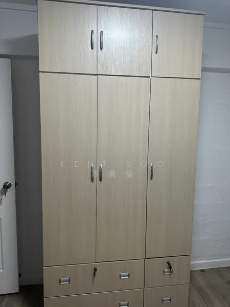 For Rent - 305 Clementi Avenue 4