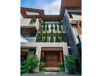 For Sale - Lengkok Mariam