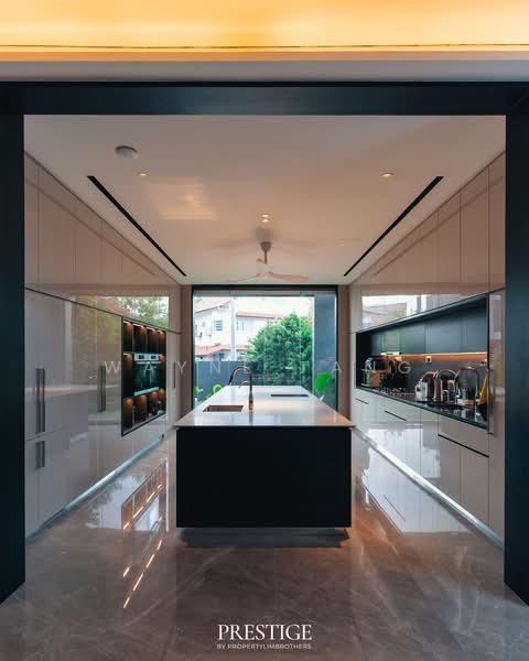 Lengkok Mariam Bungalow House For Sale at S$ 12,500,000 | PropertyGuru Singapore